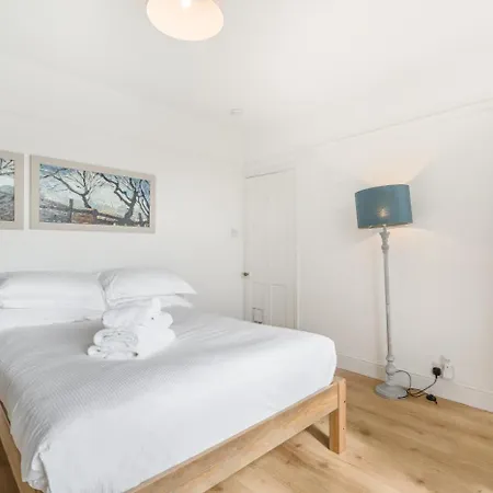 2 Bed In Oc-r32284
