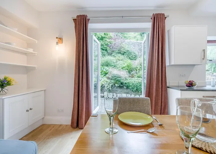 2 Bed In Oc-r32284 Kendal