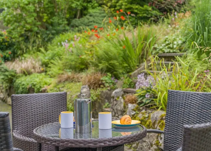 2 Bed In Oc-r32284 Kendal