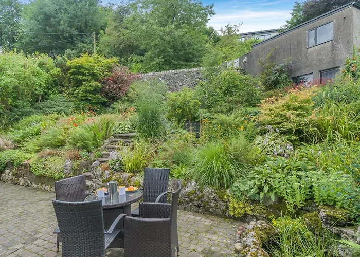 2 Bed In Oc-r32284 * Kendal