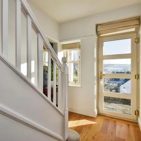 2 Bed In Oc-r32284 *